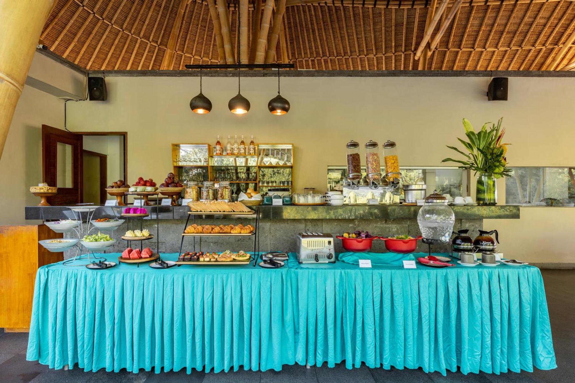 Theanna Villa And Spa Canggu Exterior photo