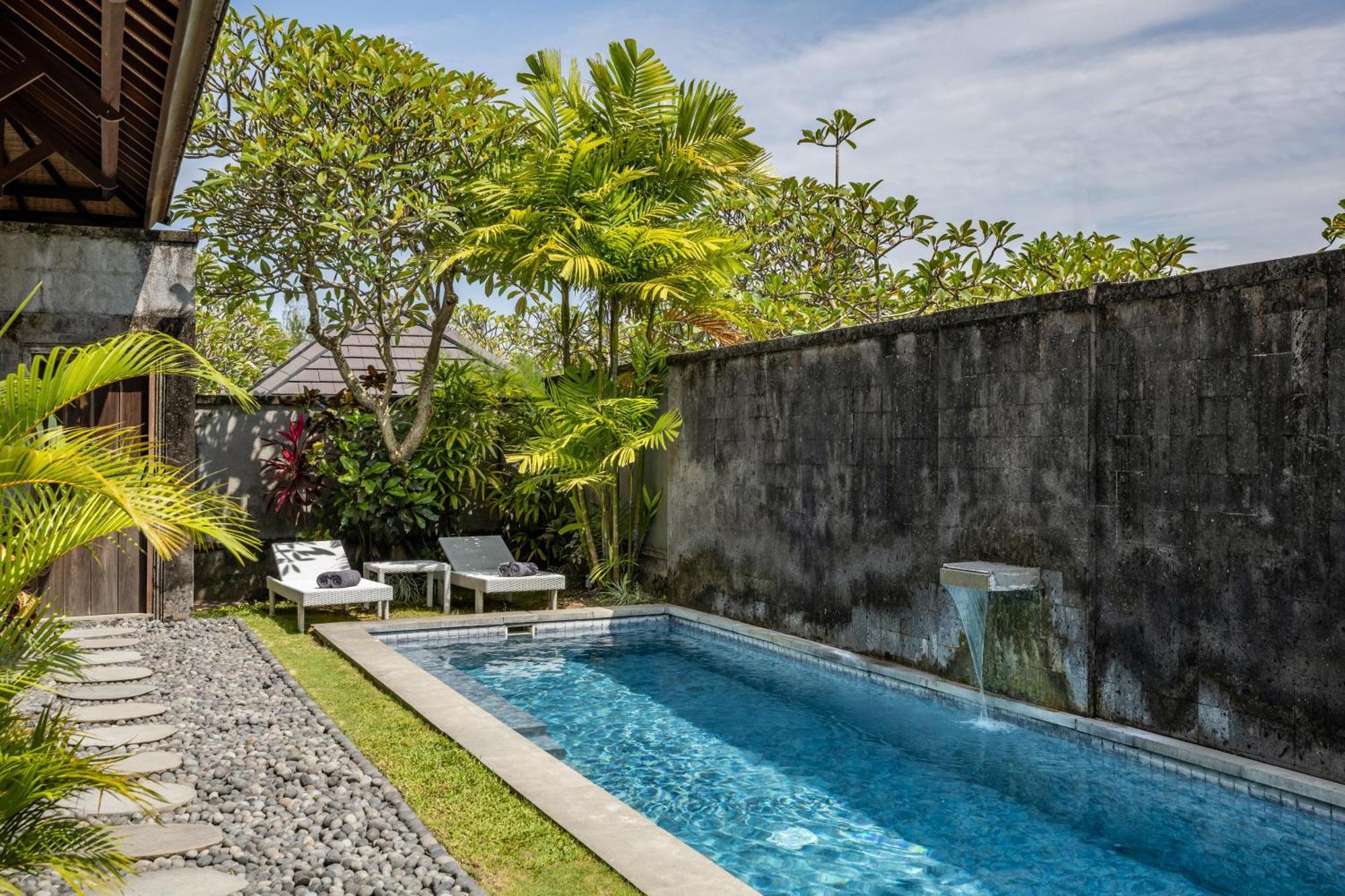 Theanna Villa And Spa Canggu Exterior photo