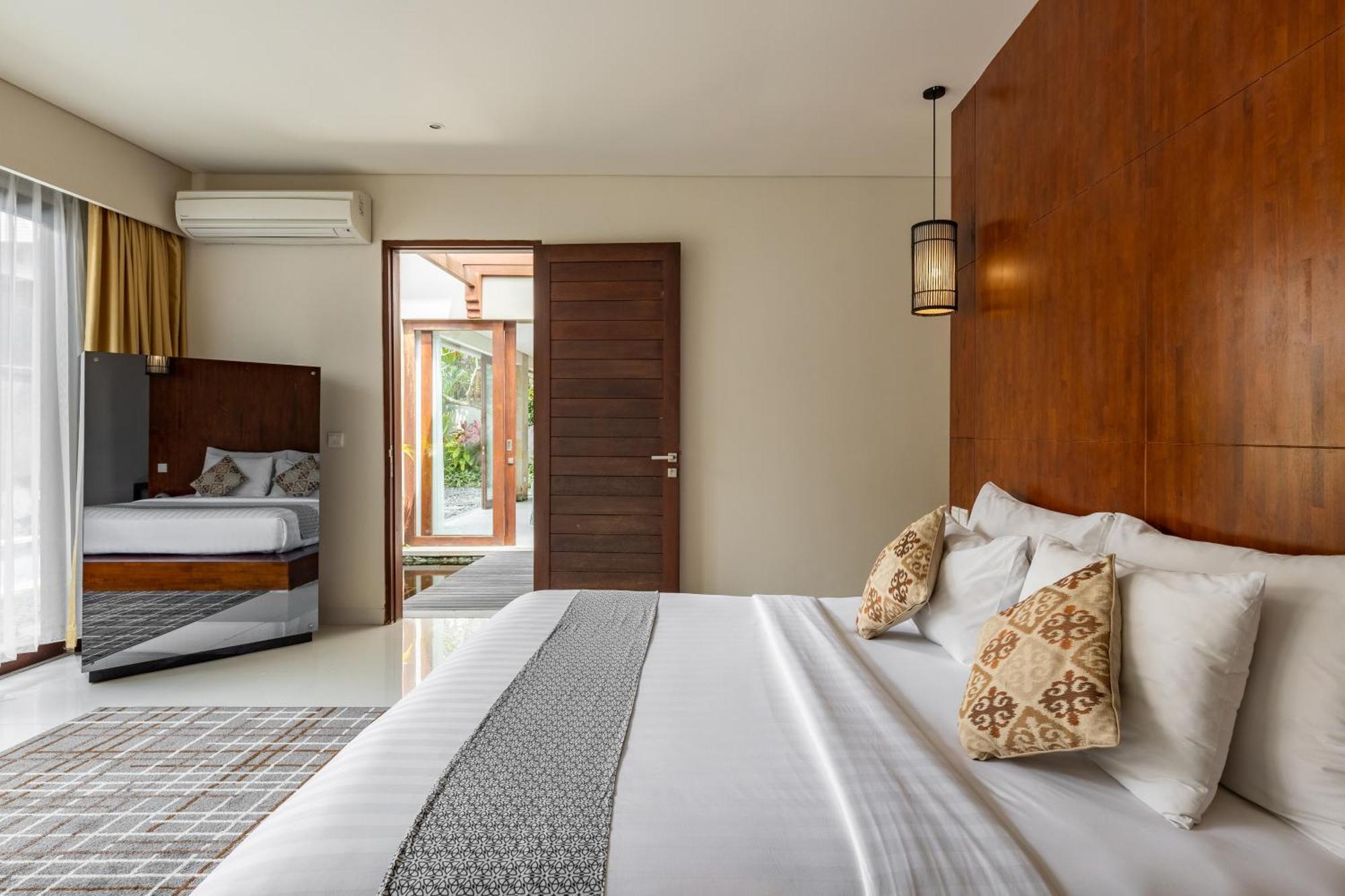 Theanna Villa And Spa Canggu Exterior photo