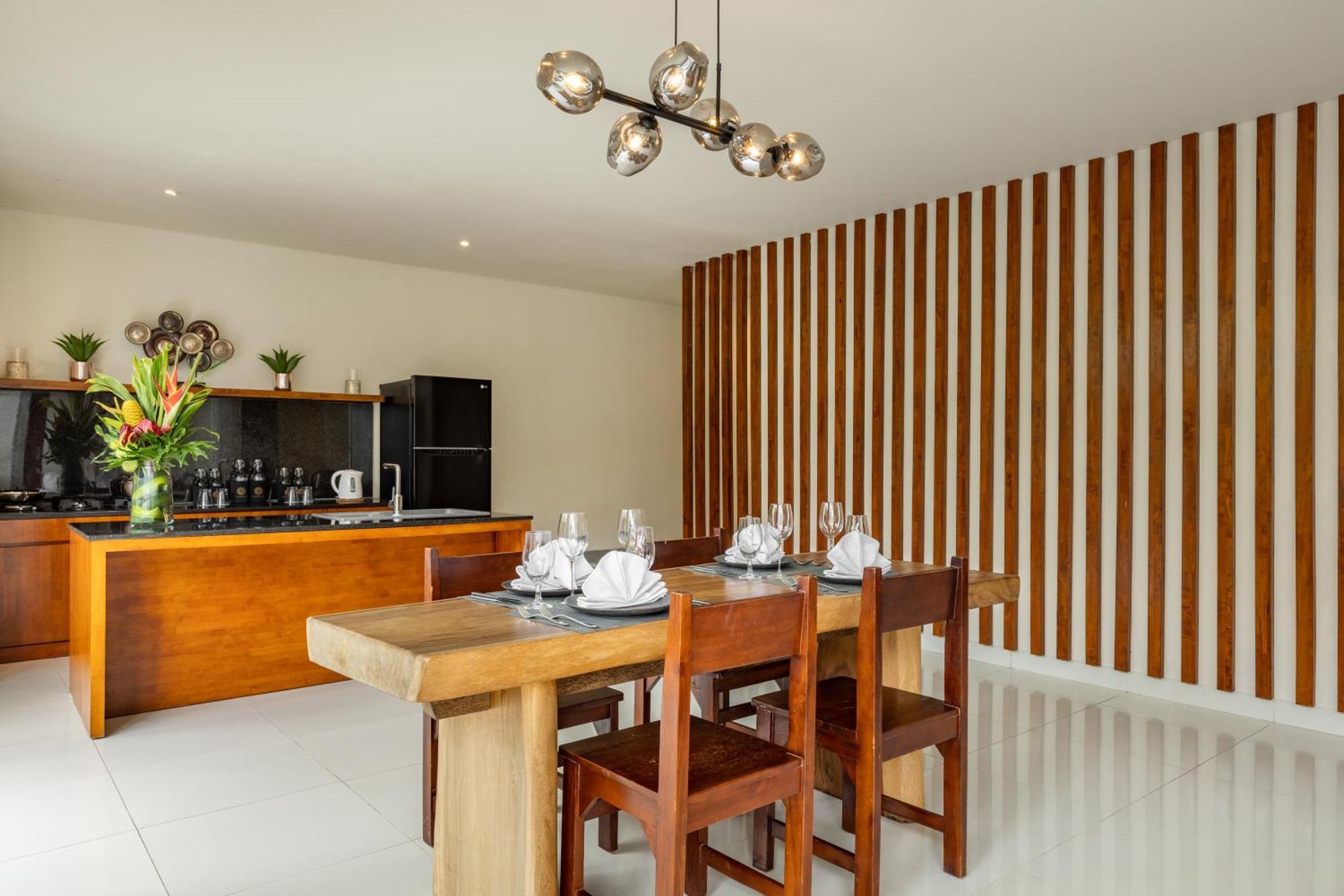 Theanna Villa And Spa Canggu Exterior photo